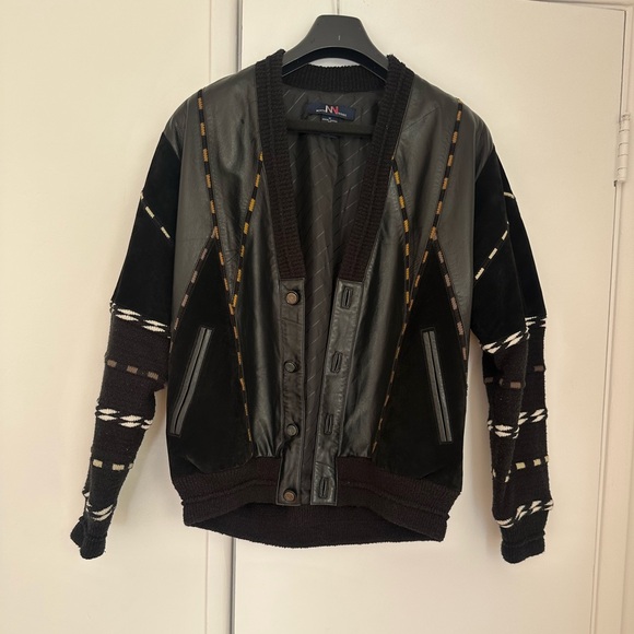 Black sweater with Geometric pattern with leather